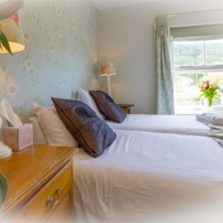 The Highdown Inn Totland エクステリア 写真