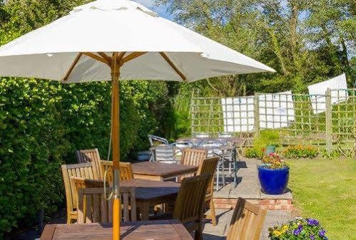 The Highdown Inn Totland エクステリア 写真